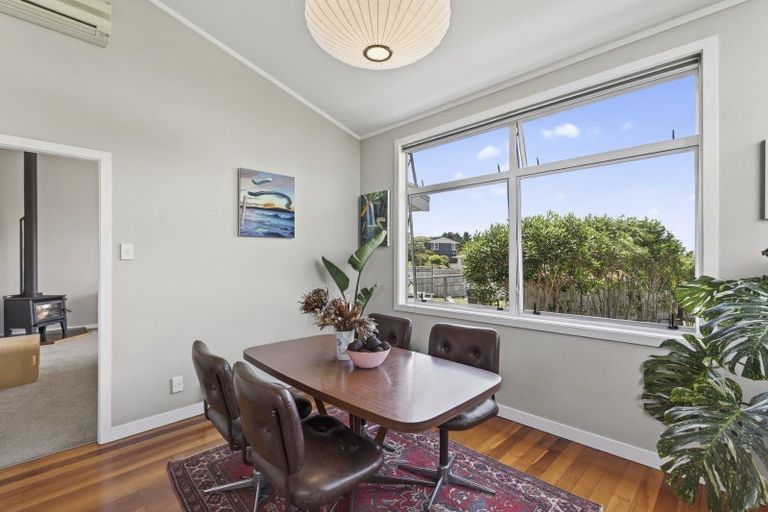 Photo of property in 56 Crownhill Street, Spotswood, New Plymouth, 4310