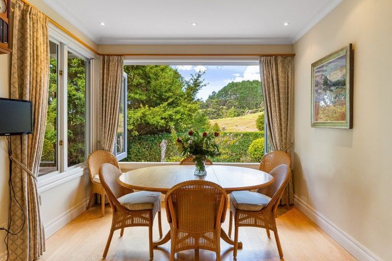 Photo of property in 38 Kaipara View Road, Helensville, 0875