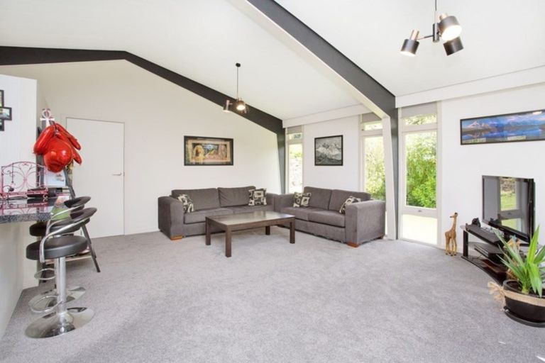 Photo of property in 15 Rakiura Parade, Otatara, Invercargill, 9879