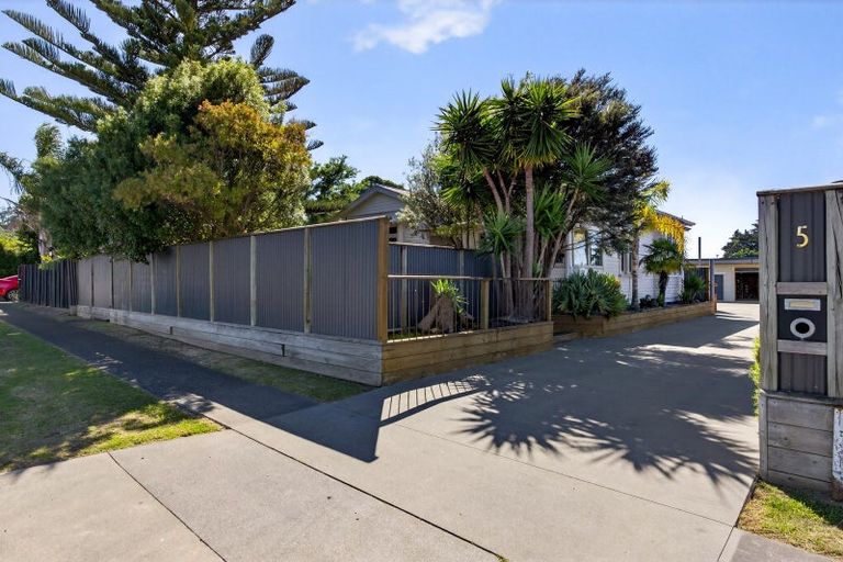 Photo of property in 5 Buchanan Street, Mangapapa, Gisborne, 4010