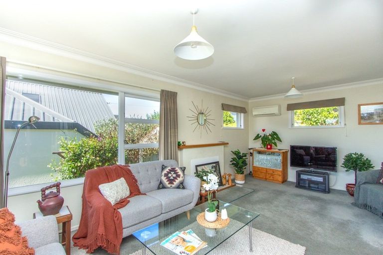 Photo of property in 4 Selwyn Road, Lynmore, Rotorua, 3010