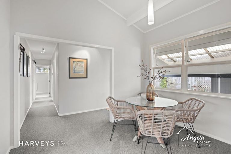 Photo of property in 20 Jillian Drive, Ranui, Auckland, 0612