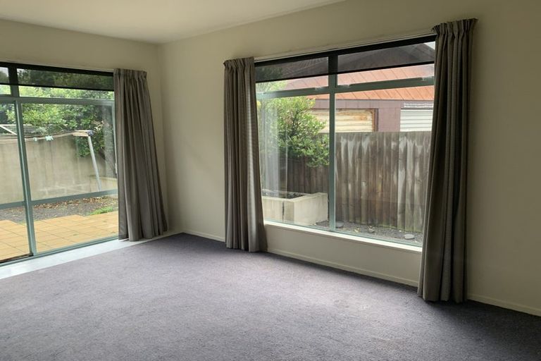 Photo of property in 191 Marine Parade, New Brighton, Christchurch, 8083