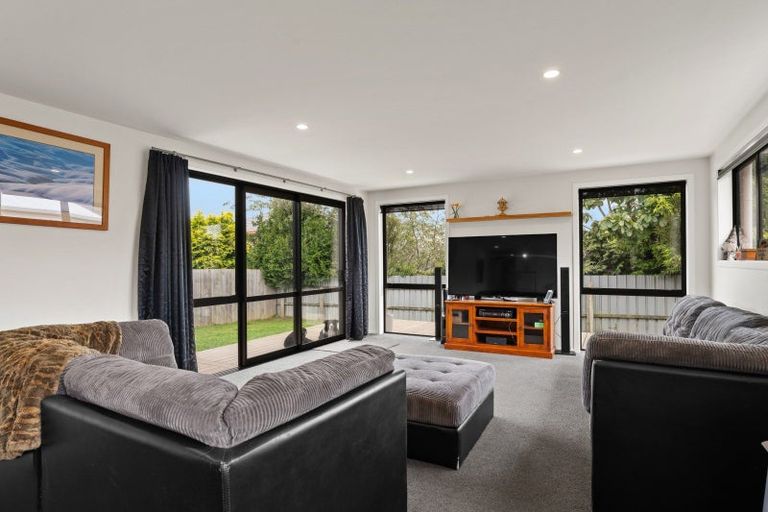 Photo of property in 86 Main South Road, Green Island, Dunedin, 9018