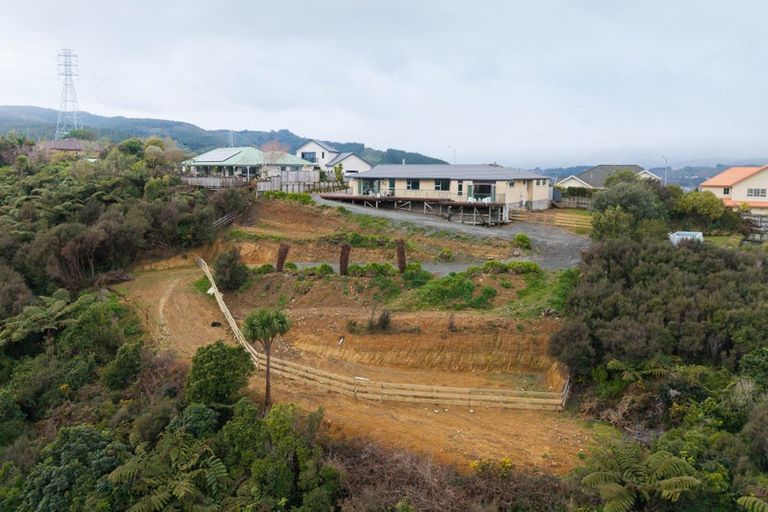 Photo of property in 45a Kirton Drive, Riverstone Terraces, Upper Hutt, 5018