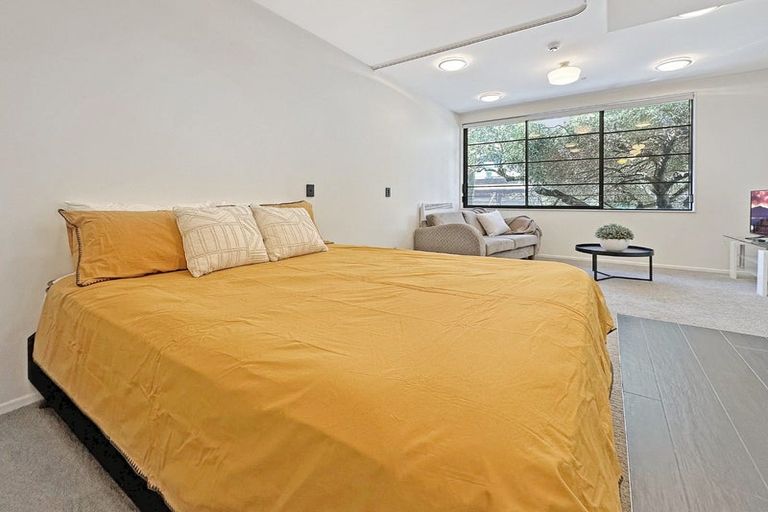 Photo of property in 106/3 Roxburgh Street, Mount Victoria, Wellington, 6011