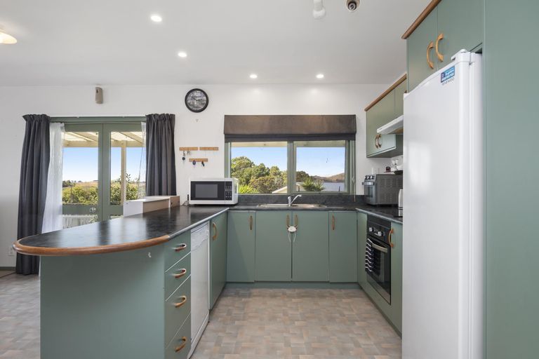 Photo of property in 34 Mcvie Road, Huntly, 3700