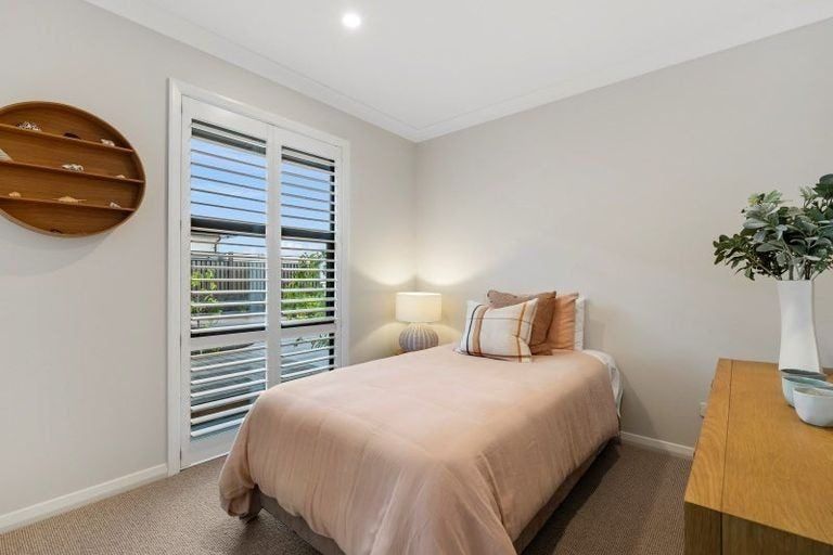 Photo of property in 5 Brendan Close, Omokoroa, 3114