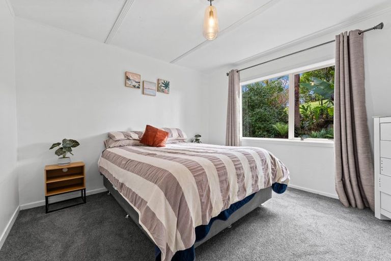 Photo of property in 330 Franklin Road, Paparoa, 0571