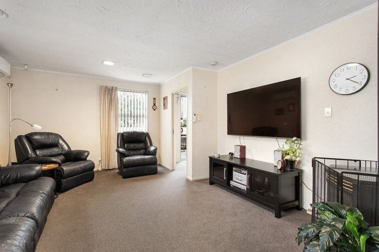 Photo of property in 223 Sawyers Arms Road, Bishopdale, Christchurch, 8053