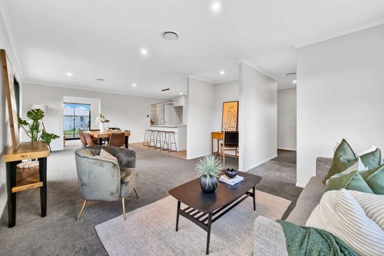 Photo of property in 12 Towhai Crescent, Owhata, Rotorua, 3010