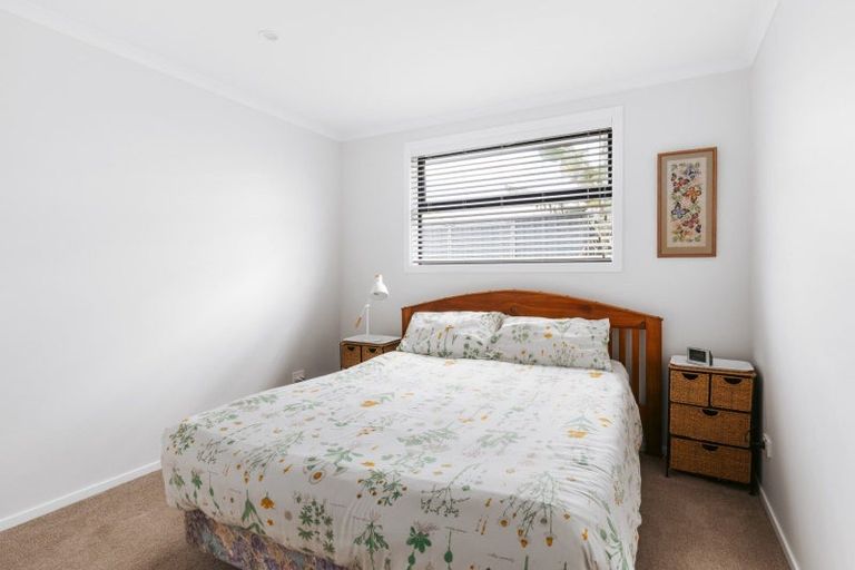 Photo of property in 22 Bill Miller Drive, Papamoa, 3118