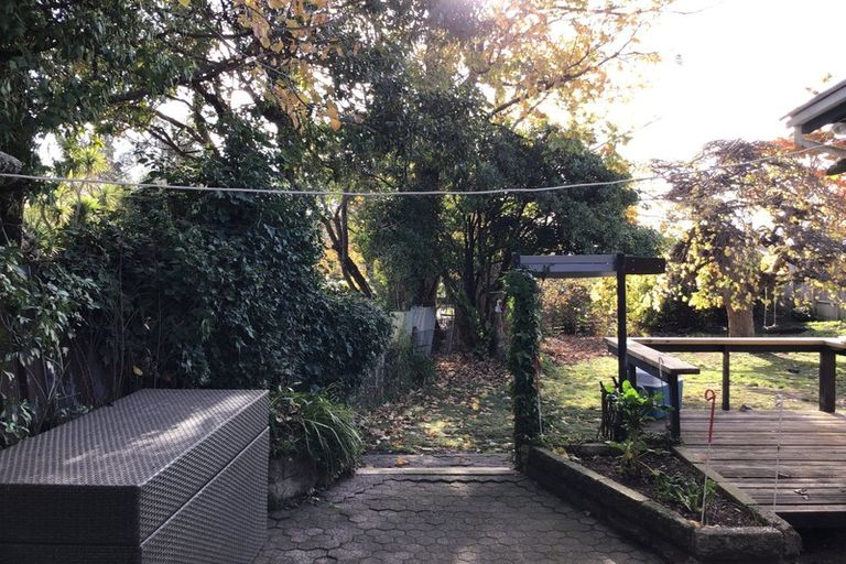 Photo of property in 19 Greenwood Road, Havelock North, 4130