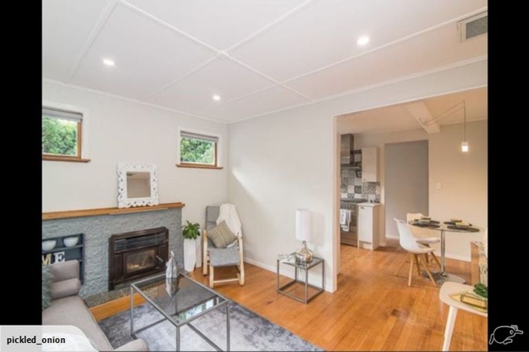 Photo of property in 6 Riwai Street, Paraparaumu, 5032