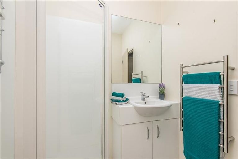 Photo of property in Stadium Garden Flats, 506/107 Thorndon Quay, Pipitea, Wellington, 6011