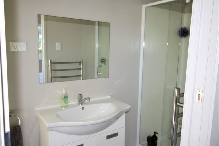 Photo of property in 4 Mako Avenue, Whiritoa, Whangamata, 3691