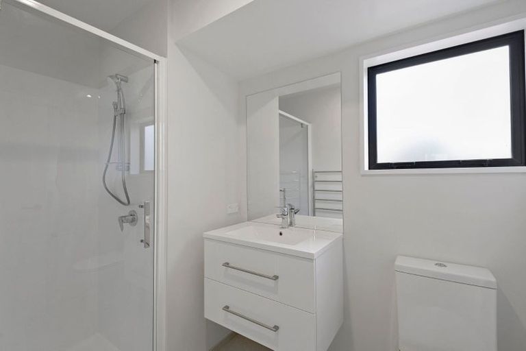 Photo of property in 2/15 Waltham Road, Sydenham, Christchurch, 8023