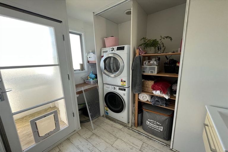 Photo of property in 56 Zita Maria Drive, Massey, Auckland, 0614