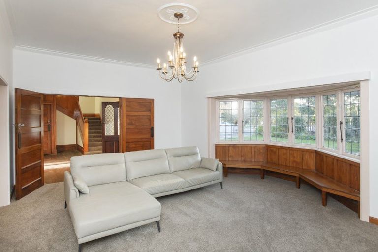 Photo of property in 89 Esplanade, Kaiti, Gisborne, 4010