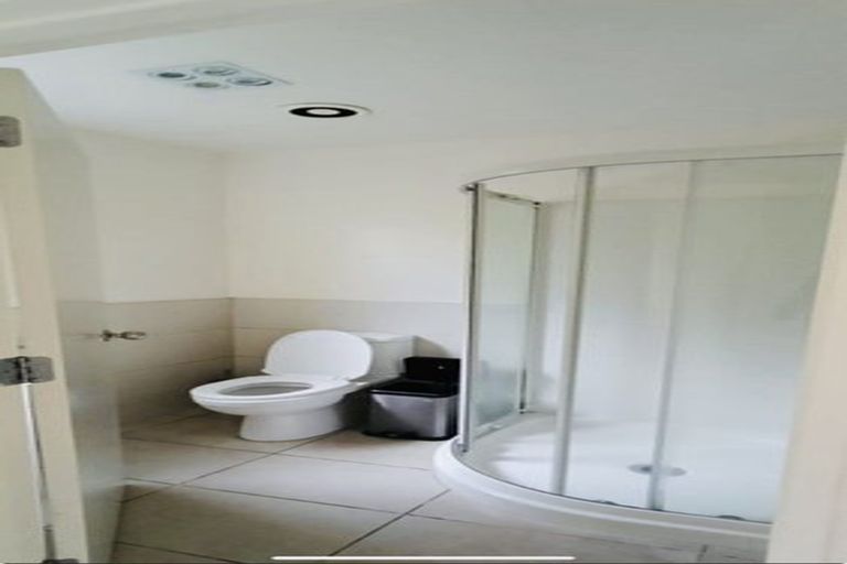 Photo of property in 94 Langana Avenue, Browns Bay, Auckland, 0630