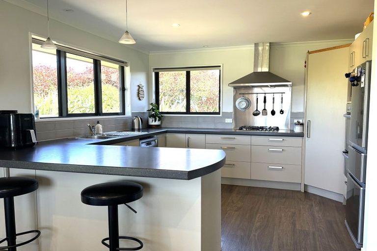 Photo of property in 114 Golf Links Road, Ruatapu, Hokitika, 7883