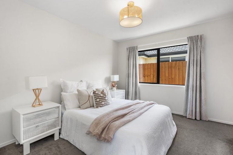 Photo of property in 12 Meyer Crescent, Halswell, Christchurch, 8025