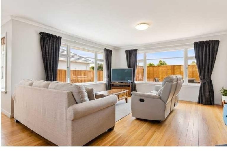 Photo of property in 21 Dunbars Road, Halswell, Christchurch, 8025