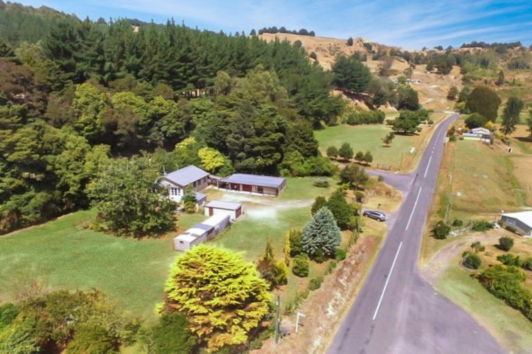 Photo of property in 119 Hikumutu Road, Taumarunui, 3992