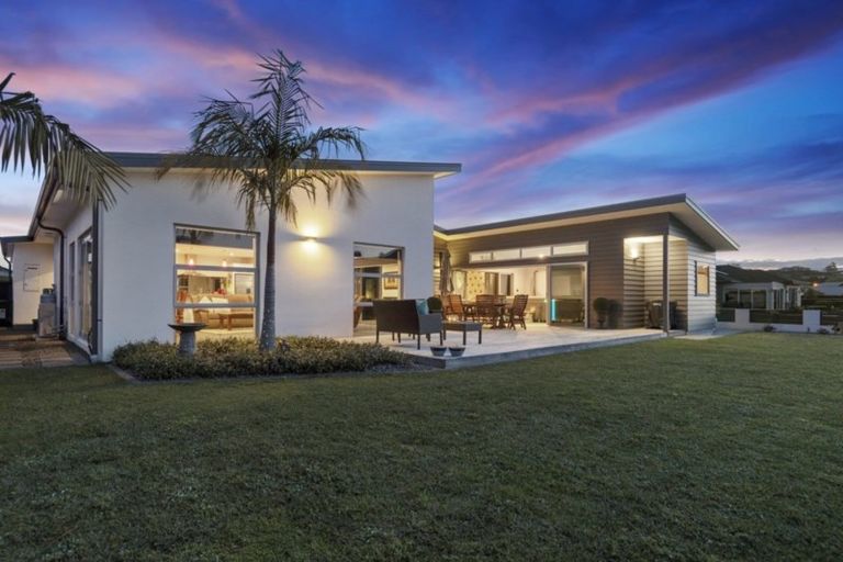 Photo of property in 45 Lynley Park Drive, Omokoroa, 3114