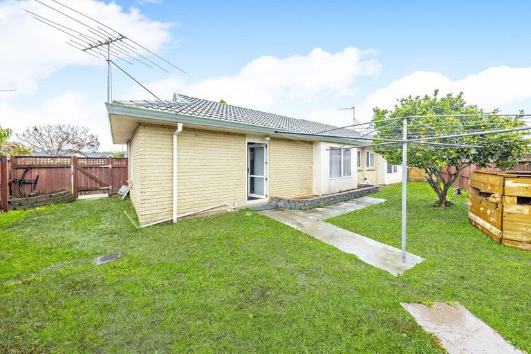 Photo of property in 30 Sheriff Place, Randwick Park, Auckland, 2105