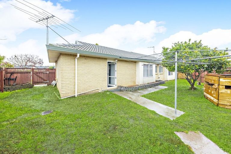 Photo of property in 30 Sheriff Place, Randwick Park, Auckland, 2105