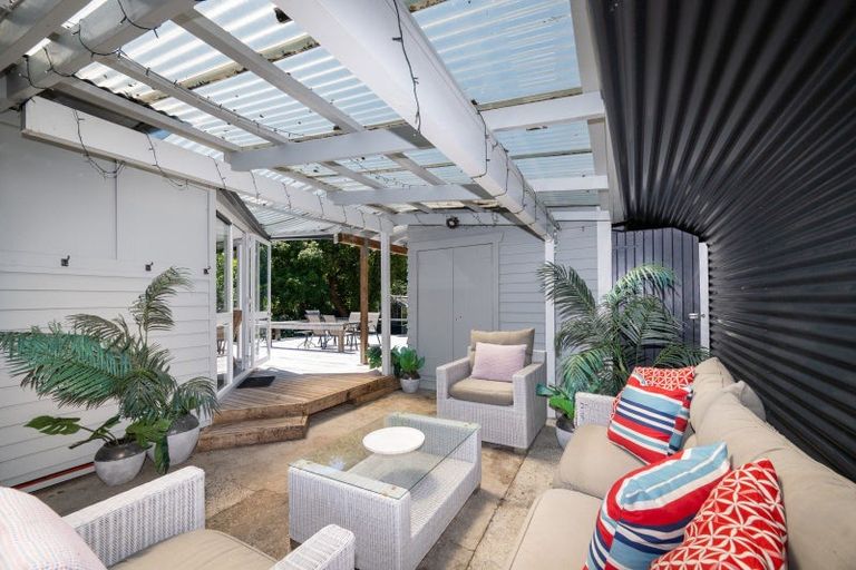 Photo of property in 38 Kuku Street, Te Awanga, 4102