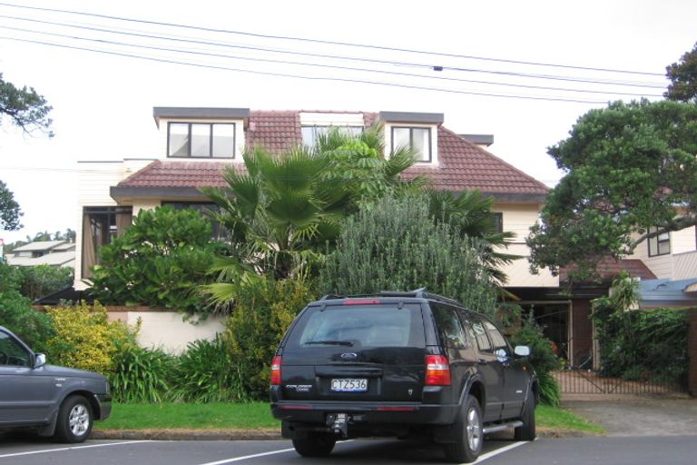Photo of property in The Georgian, 13/8 Sidmouth Street, Mairangi Bay, Auckland, 0630