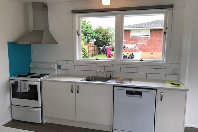 Photo of property in 1/1 Barrie Avenue, Papatoetoe, Auckland, 2025