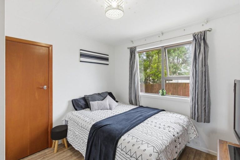 Photo of property in 49 Walton Road, Paraparaumu Beach, Paraparaumu, 5032