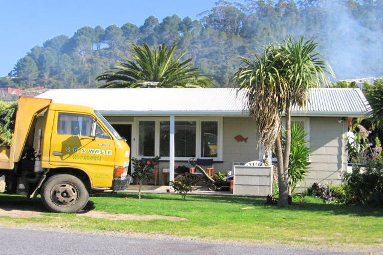 Photo of property in 4 Riverview Road, Cooks Beach, Whitianga, 3591
