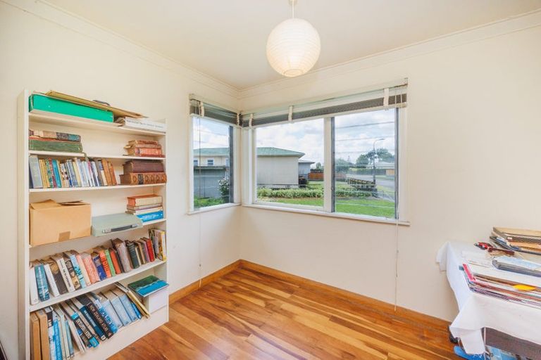Photo of property in 7 Aberdeen Avenue, Takaro, Palmerston North, 4412