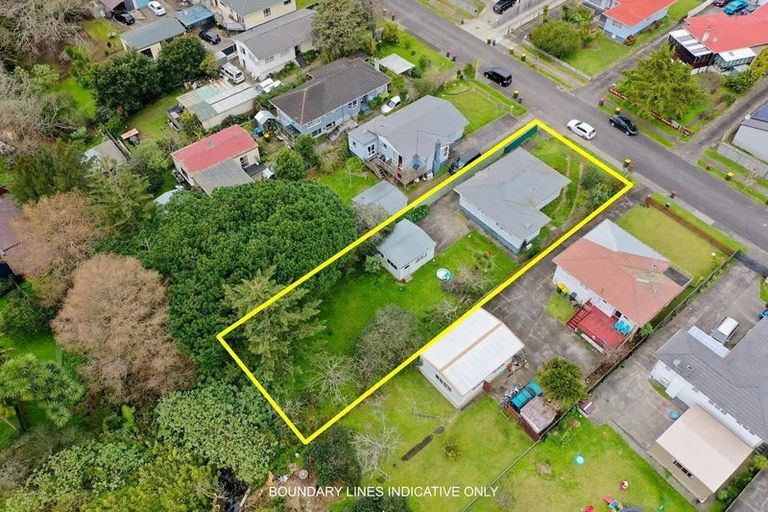 Photo of property in 34 Mclean Avenue, Papatoetoe, Auckland, 2025