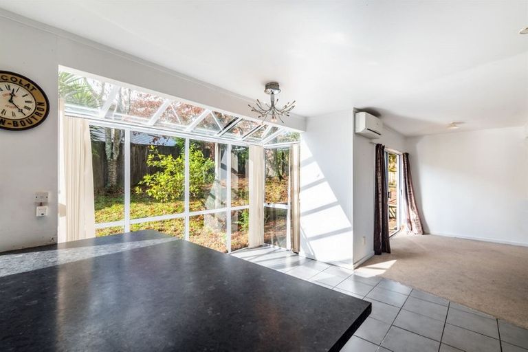 Photo of property in 2/288 Rangatira Road, Beach Haven, Auckland, 0626