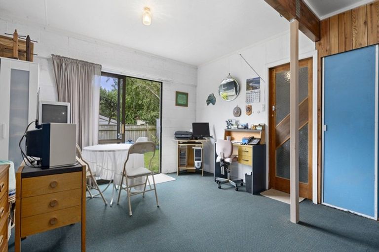 Photo of property in 2/50 Doralto Road, Frankleigh Park, New Plymouth, 4310