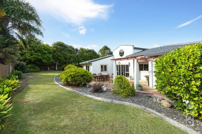 Photo of property in 41 Sunny Crescent, Huapai, Kumeu, 0810
