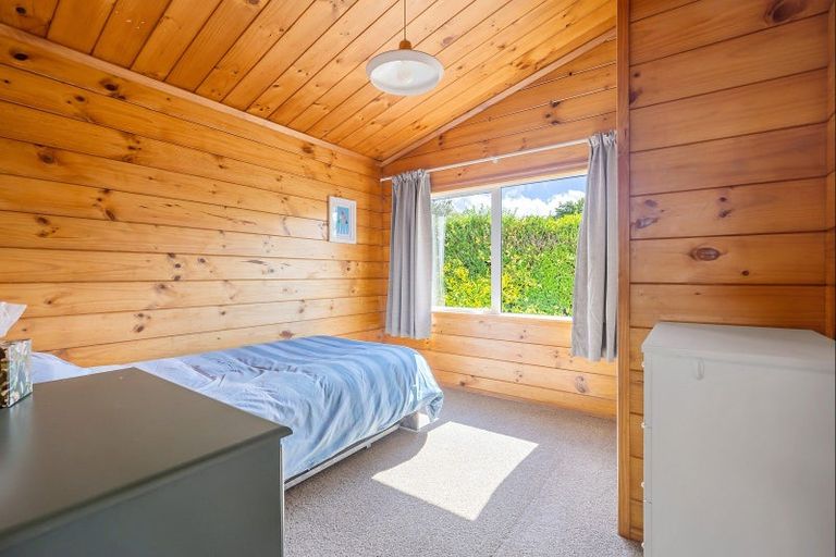 Photo of property in 64 Rangipoia Place, Turangi, 3334