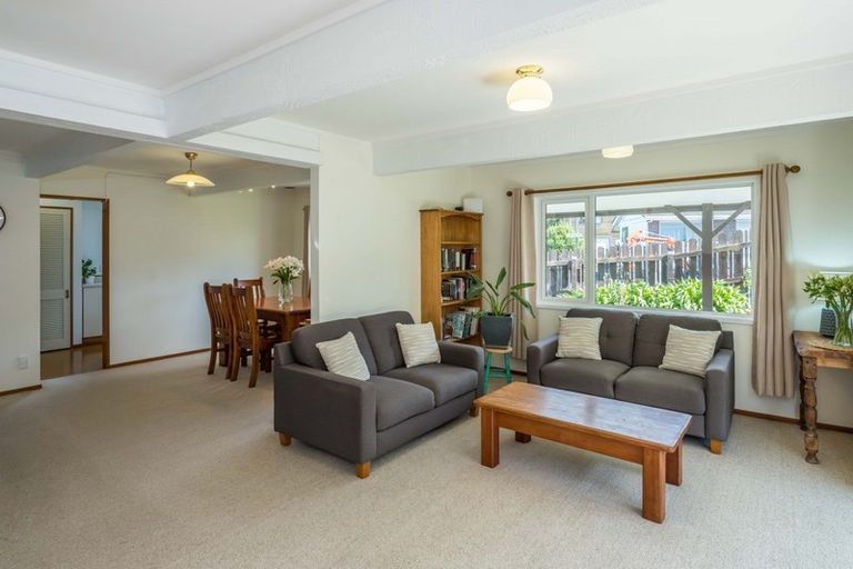 Photo of property in 1 Tralee Place, Johnsonville, Wellington, 6037