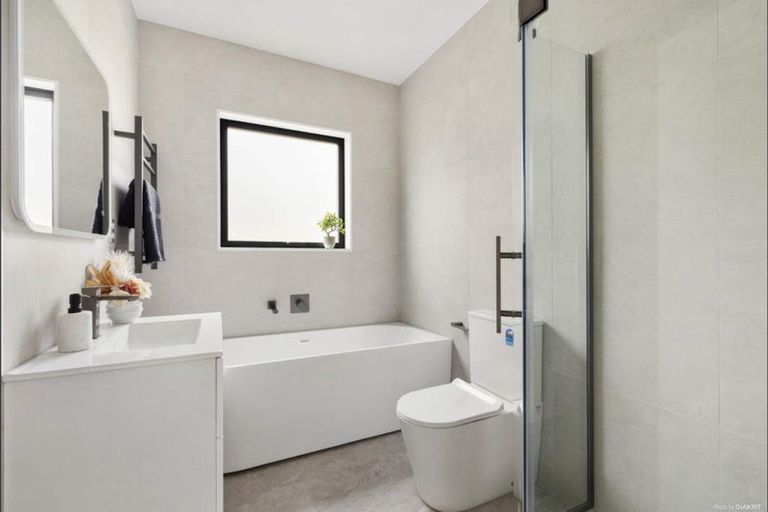 Photo of property in 27 Oopunga Road, Pukekohe, 2120