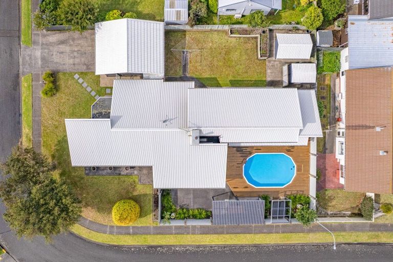 Photo of property in 8 Akepiro Place, Tawhero, Whanganui, 4501