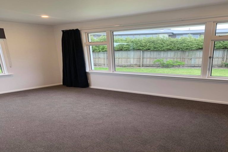 Photo of property in 10 Condell Avenue, Papanui, Christchurch, 8053