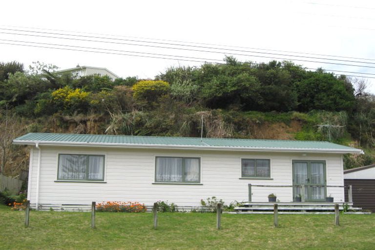 Photo of property in 116 Cook Street, Marfell, New Plymouth, 4310