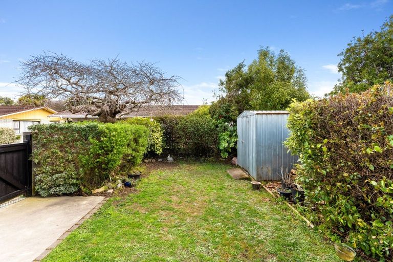Photo of property in 8 Cambridge Street, Pahiatua, 4910