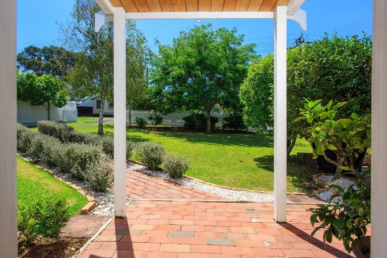 Photo of property in 10 David Street, Bayswater, Auckland, 0622