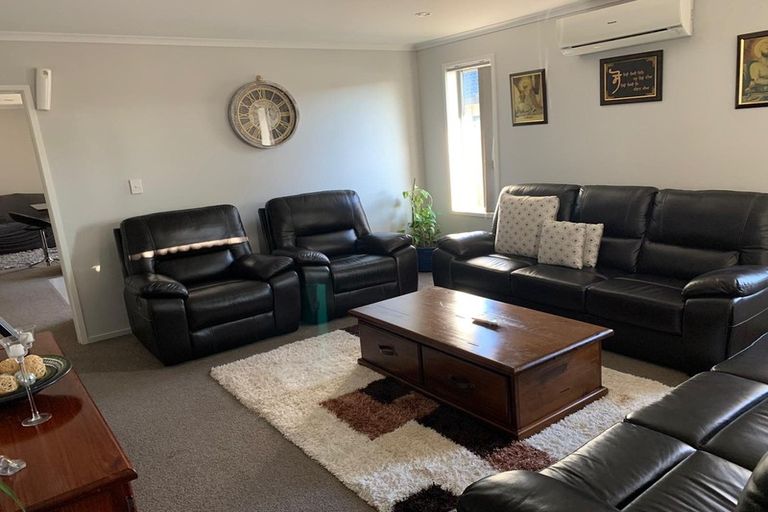 Photo of property in 3 Tete Lane, Takanini, 2112